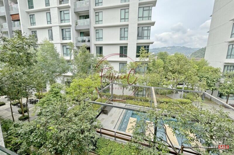 Exquisitely Renovated Duplex Loft at The Address Boutique Condominium in Bukit Jambul For Sale